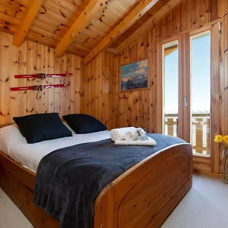 Relaxing Sauna Chalet For 6 Persons Ski In Ski Out La Tzoumaz