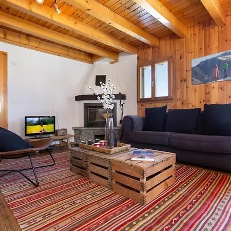 Relaxing Sauna Chalet For 6 Persons Ski In Ski Out
